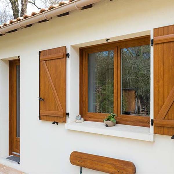 La fenêtre PVC imitation bois : Ambre Classique